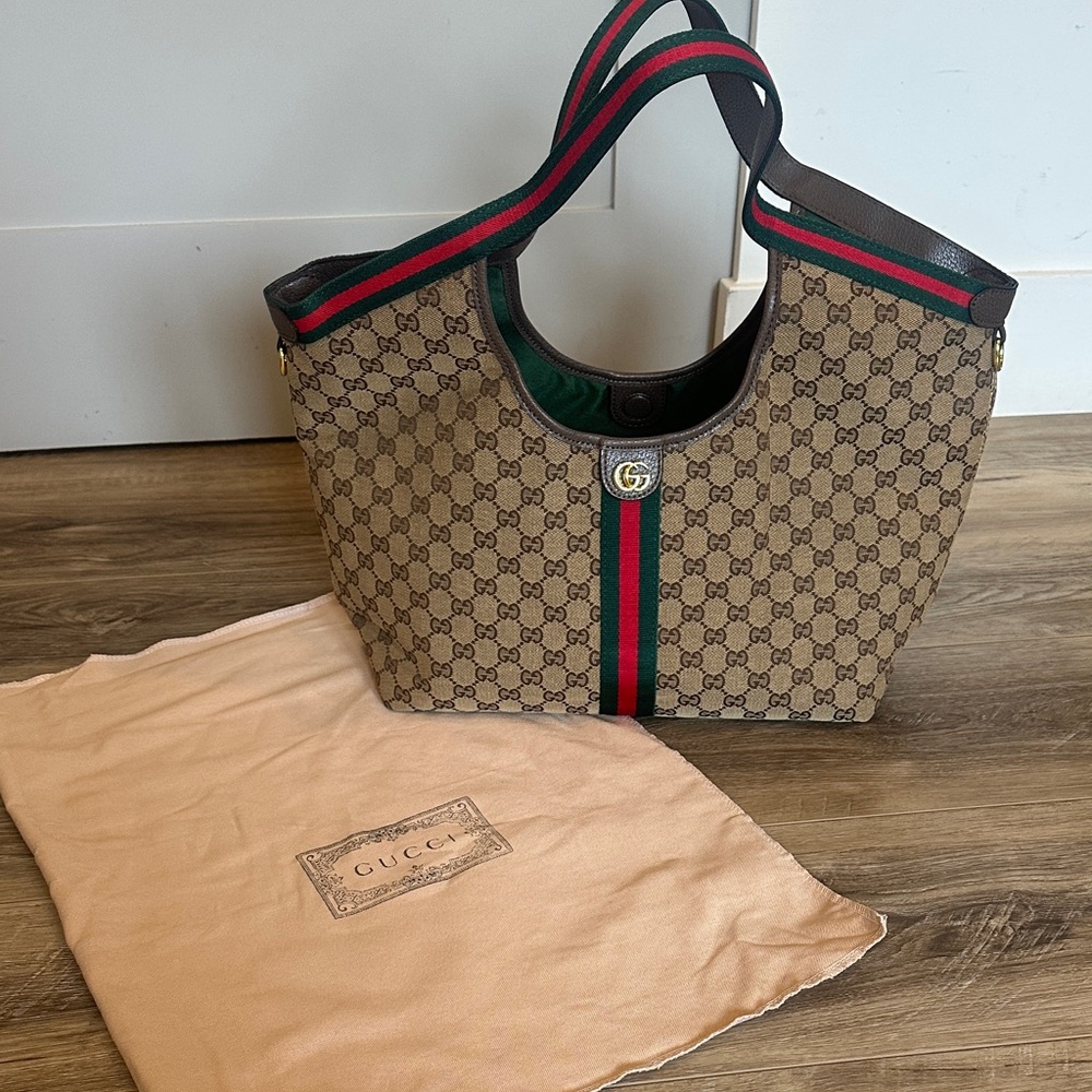 Gucci giglio large tote bag look a like